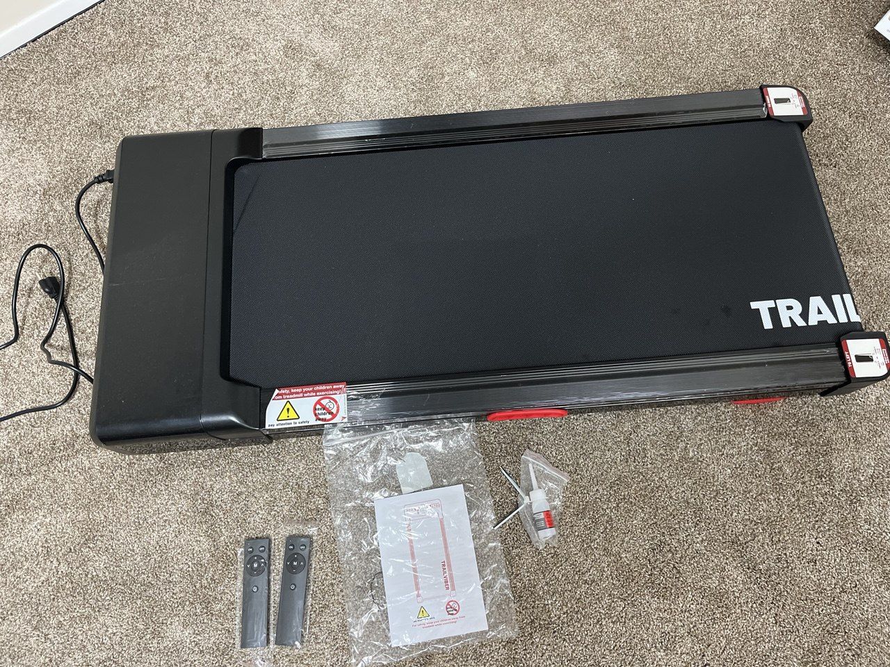 Walking Pad Treadmill – Brand New, Never Used 🏃‍♀️✨