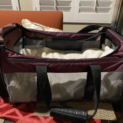 Plum Pet Carrier