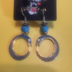 Laurel Burch Serpentine Snake Enamel Gold Circle Round Dangle Drop Hook Earri