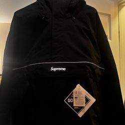 Supreme x GORE-TEX Anorak 🖤