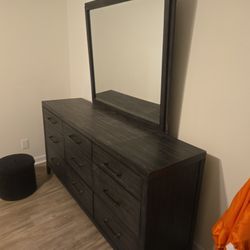 Ashley Furniture Dresser 