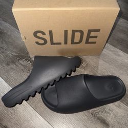 Adidas Yeezys Slides “ONYX”