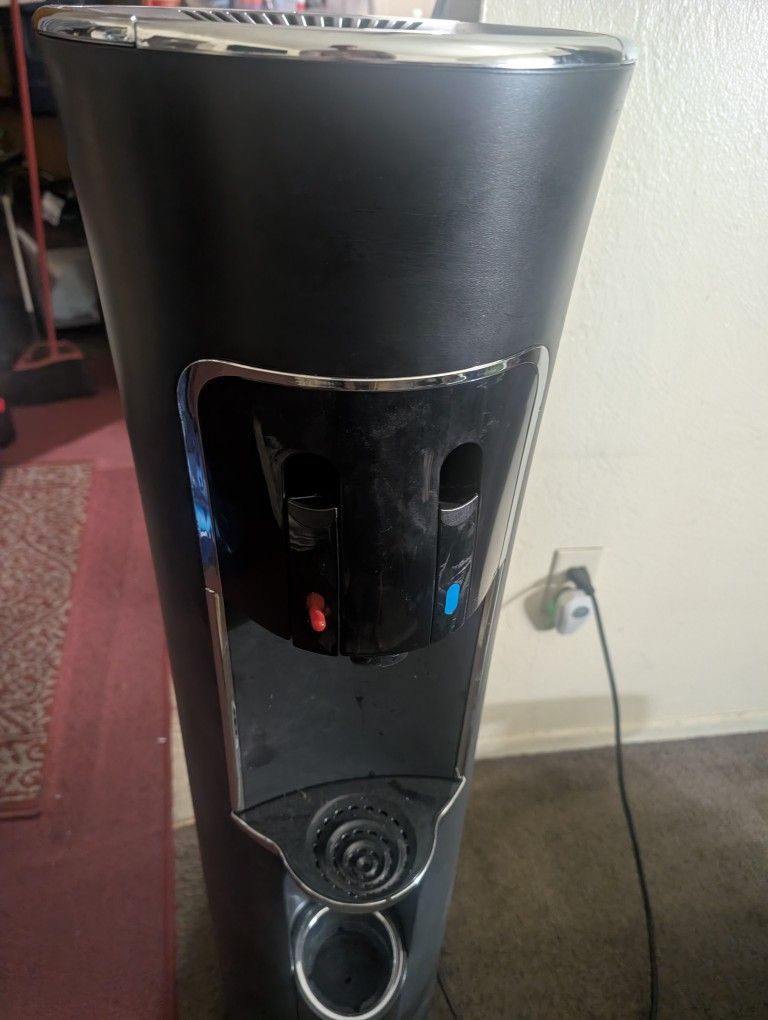 Nexus Water Dispenser