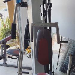 Yard Sale - Lifting Machine 