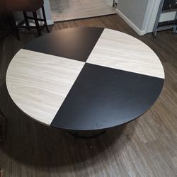 42" Round Table 