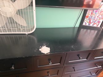 Free Large Black Dresser