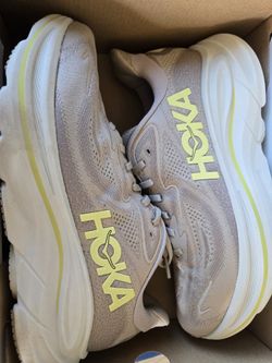 Hoka M CLIFTON