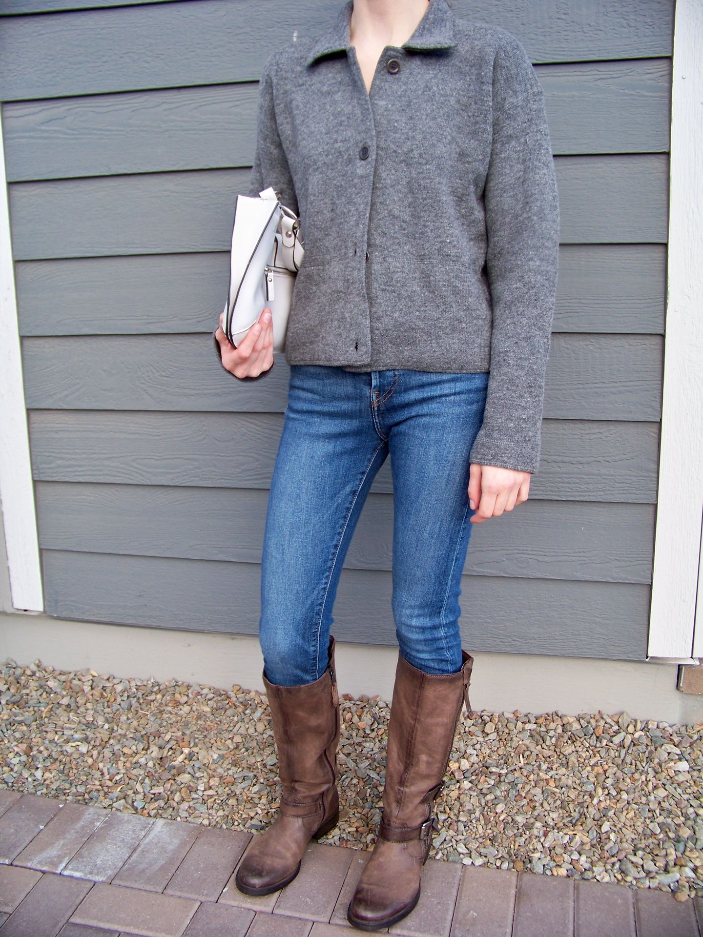 Levi’s Woman’s Skinny jeans; Size 24