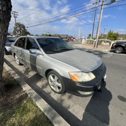 2002 Toyota Avalon