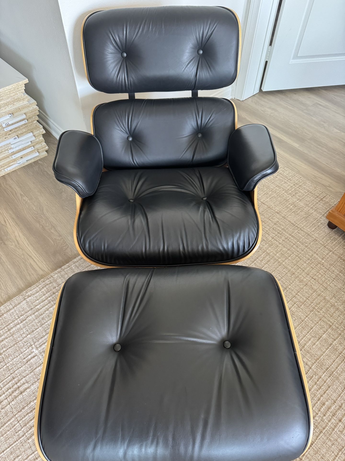 Price Reduced! Eames Lounge Chair and Ottoman by Herman Miller