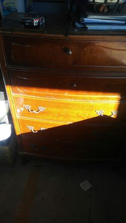 Vintage dresser