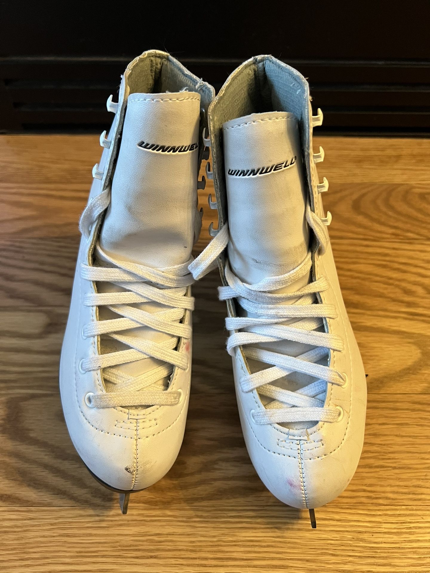 Winwell Figure Junior Ice Skates - Size 5