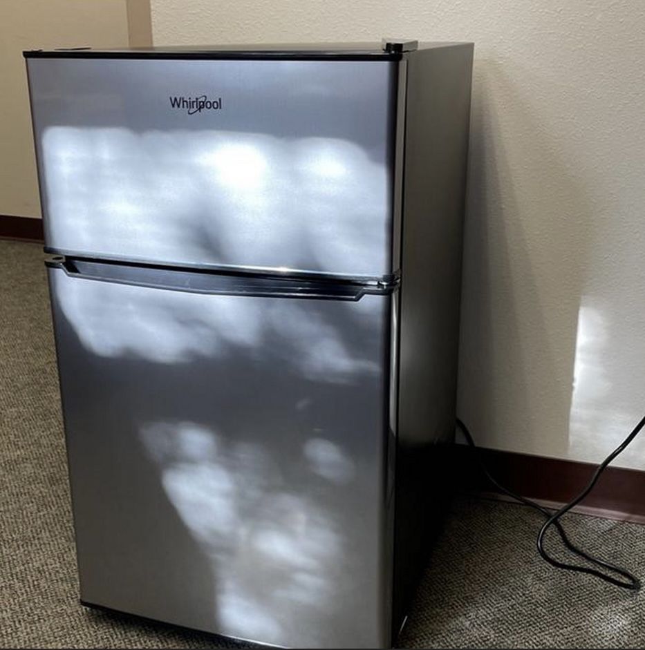 Whirlpool Mini Fridge