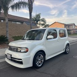 2010 NISSAN CUBE S