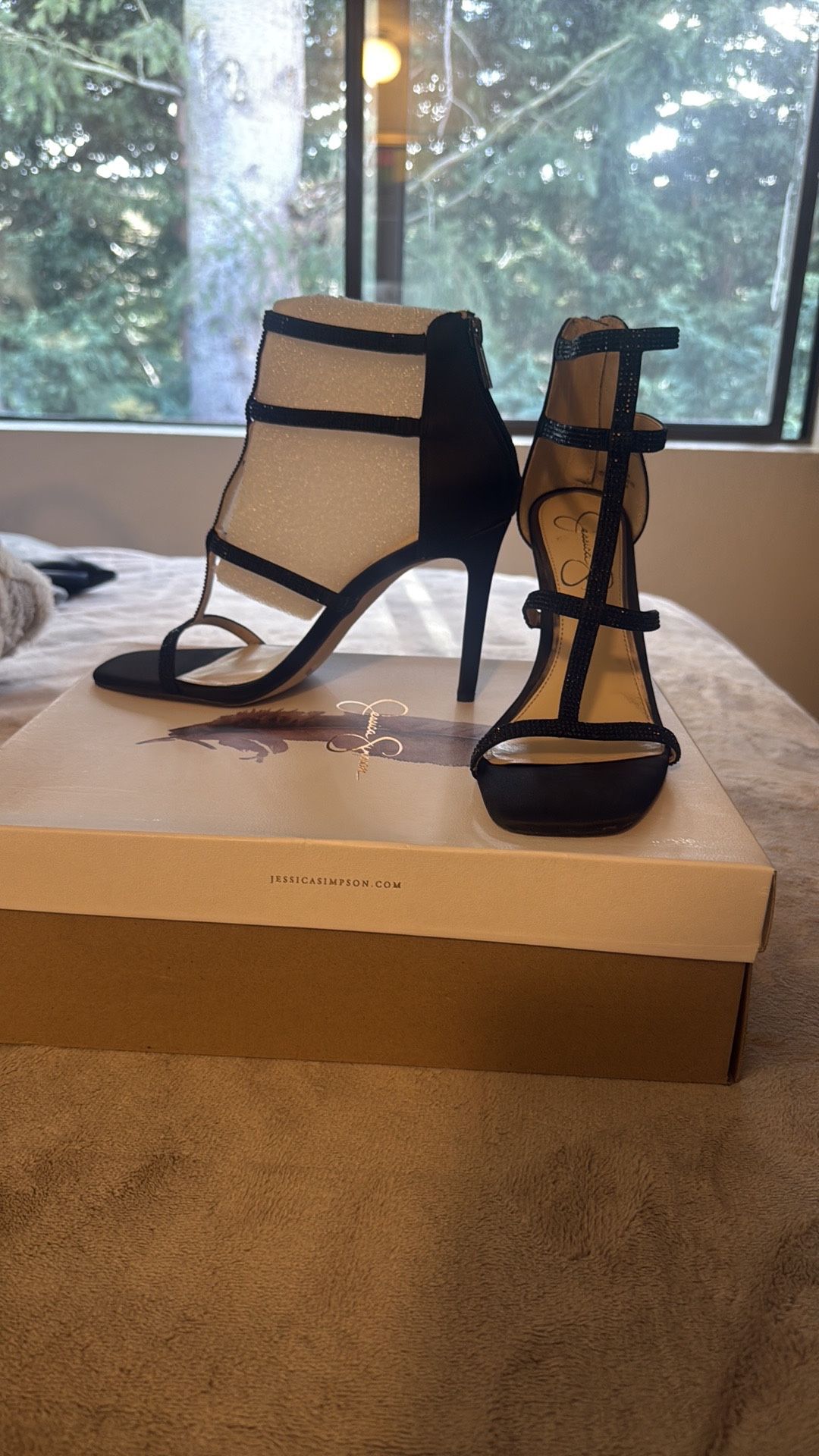 Jessica Simpson Sexy Heels 8.5