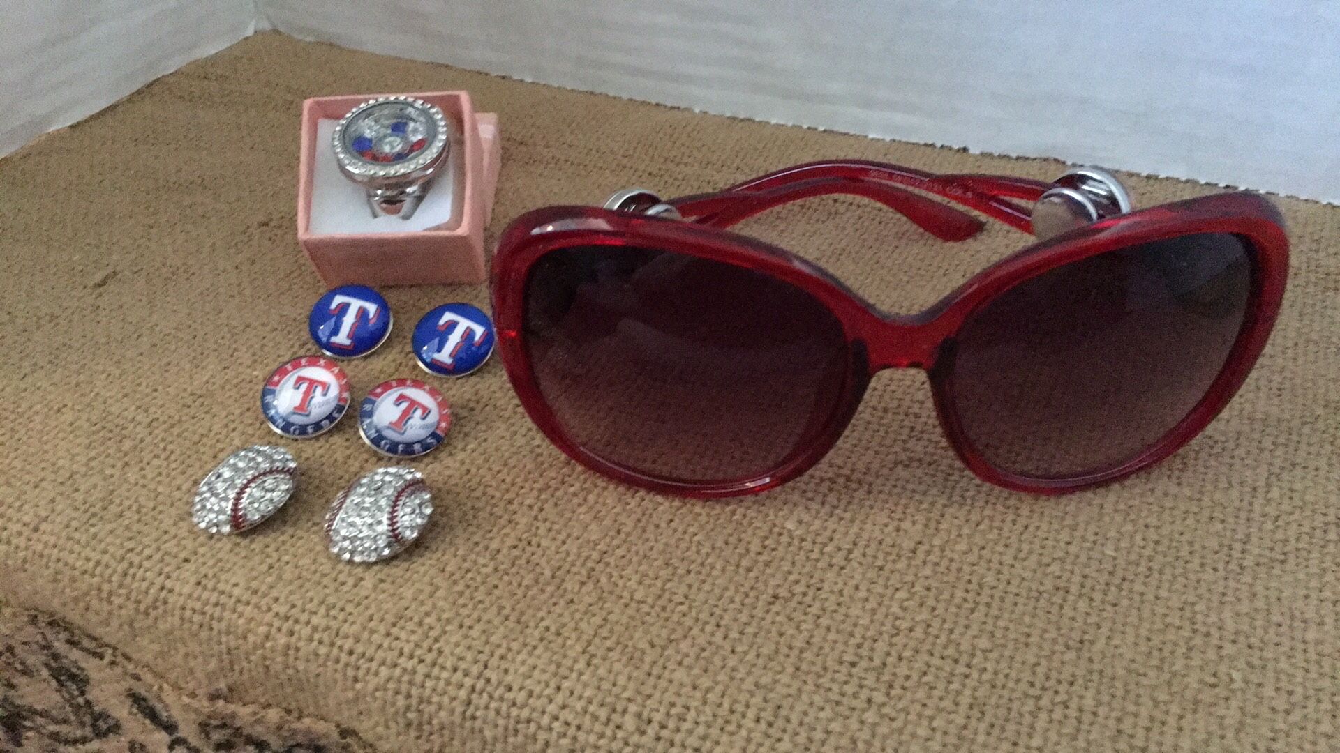 New Texas Rangers Sunglasses and Ring and Charms