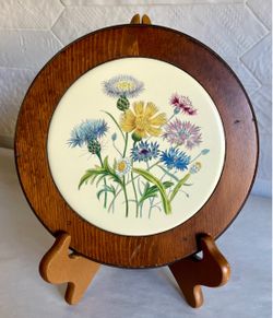 Vintage Cottagecore Wood Framed Ceramic Tile Wildflower Cluster Trivet