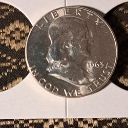 1963 UNC Franklin Halve Dollar(90%silver)