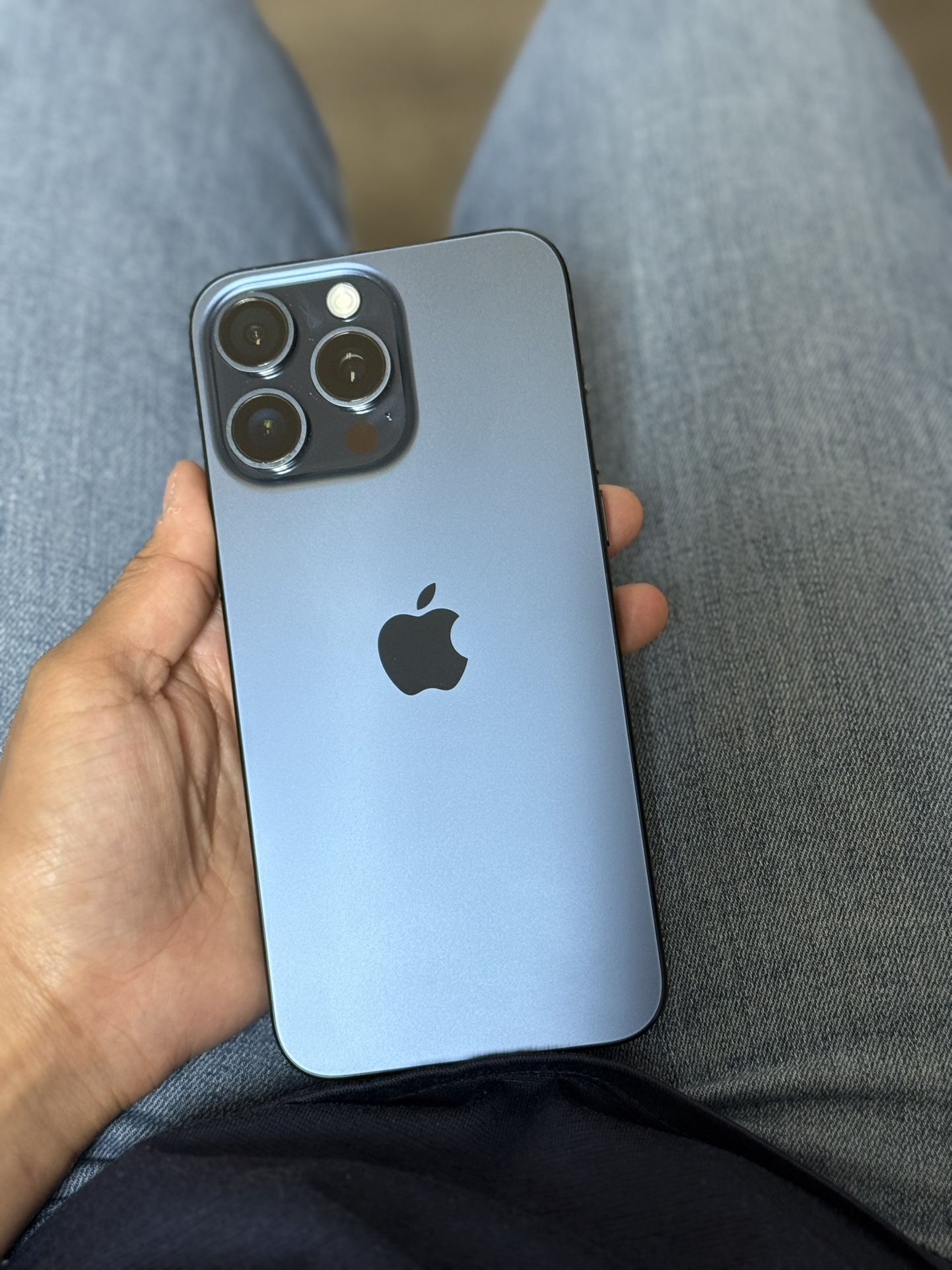 Apple Iphone 15 Pro Max 5 G Unlocked