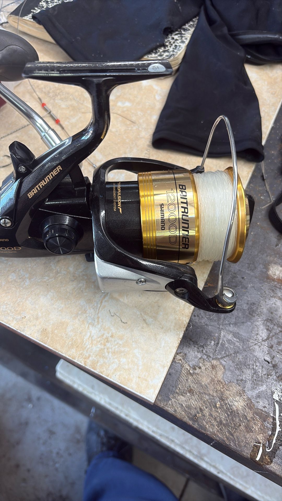 SHIMANO BAITRUNNER 12000D