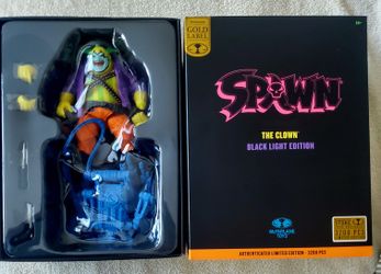 McFarlane Toys Gold Label Spawn the Clown Blacklight Limited Edition 3200