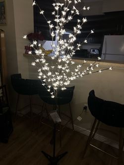 LED cherry blossom tree lamp