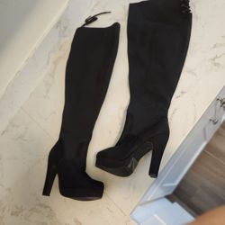 Sz 7 Torrid Wide Calf Boots $20