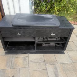 Tv stand