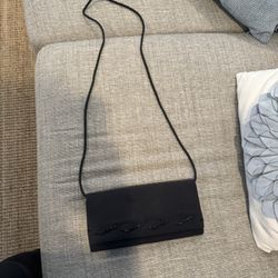 Black Purse 