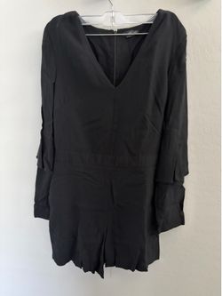 Black long sleeve romper sz 4