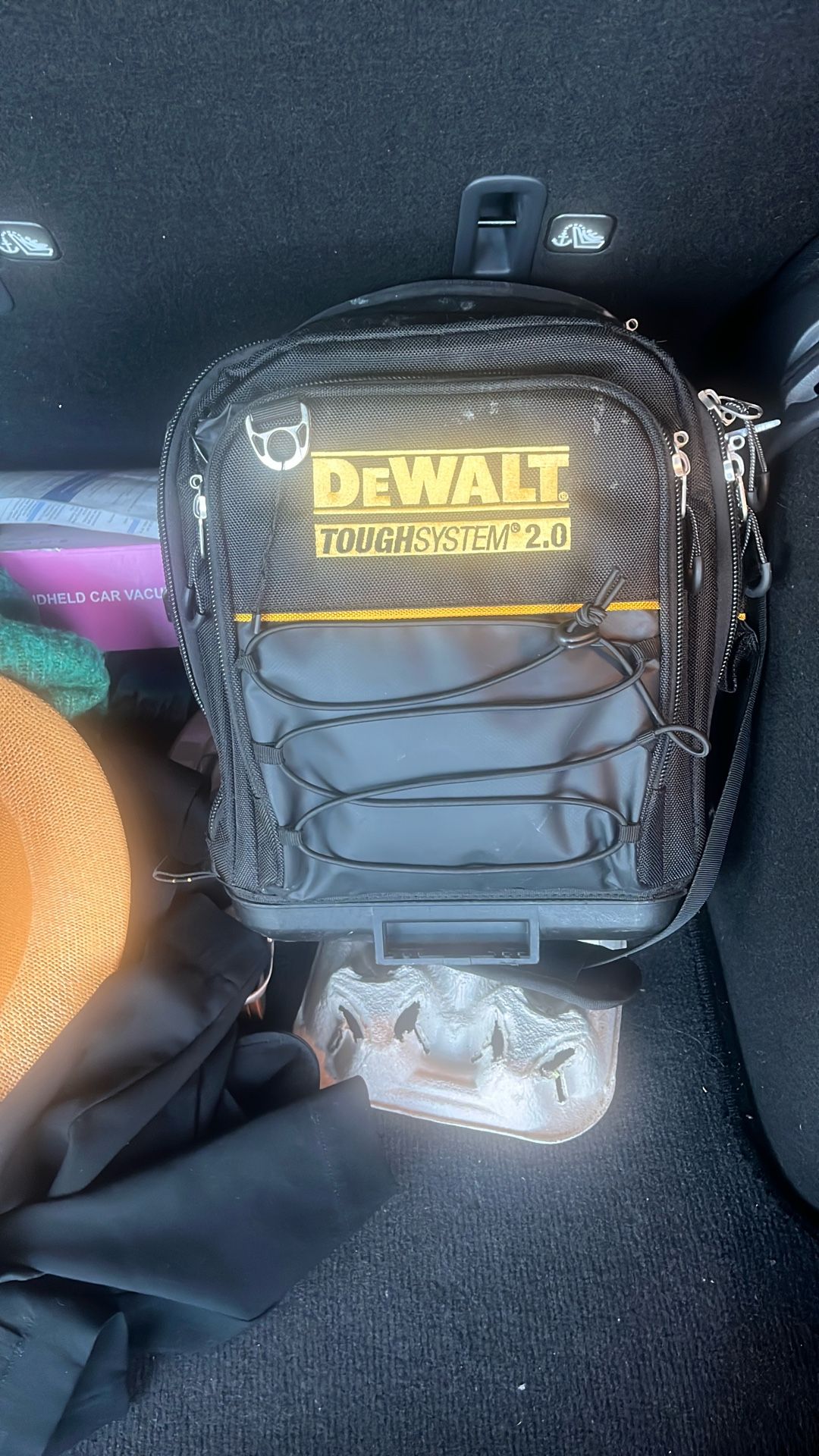 Dewalt backpack