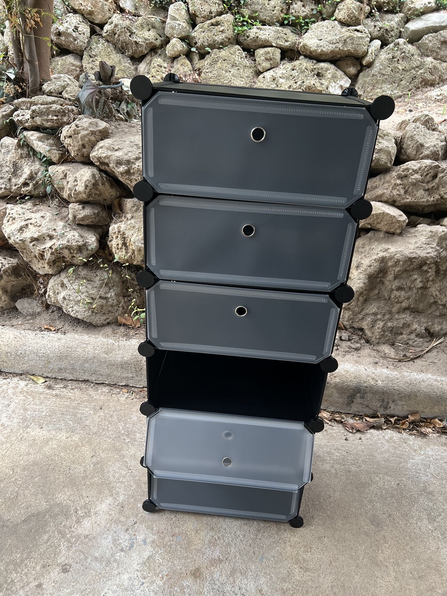 Like New 5 Drawers Storage Rack Organizer