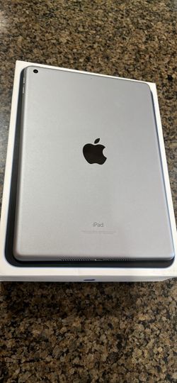 Apple iPad 6 th gen 128 gb excellent condition
