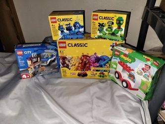 New Classic Legos Bundle