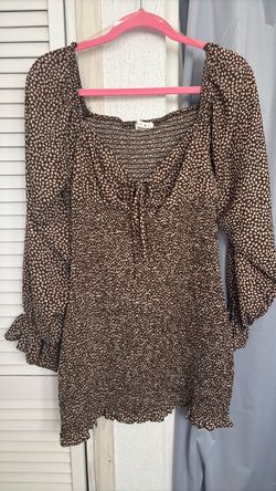 summer dress with ruched sleeves