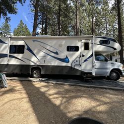 2002 E450 Fleetwood jamboree gt 31w