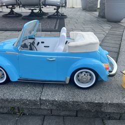 American Girl doll Julie’s Car Wash Blue Volkswagen 