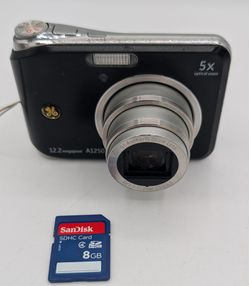 GE A1250 Digital Camera 12.2MP 5x Zoom with 8GB SD Card