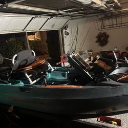 Old Town Sportsman Pdl 106 With Nk 300 And Low Pro 38 V 50 Amp Power Lithium Iron On Bluetooth Battery