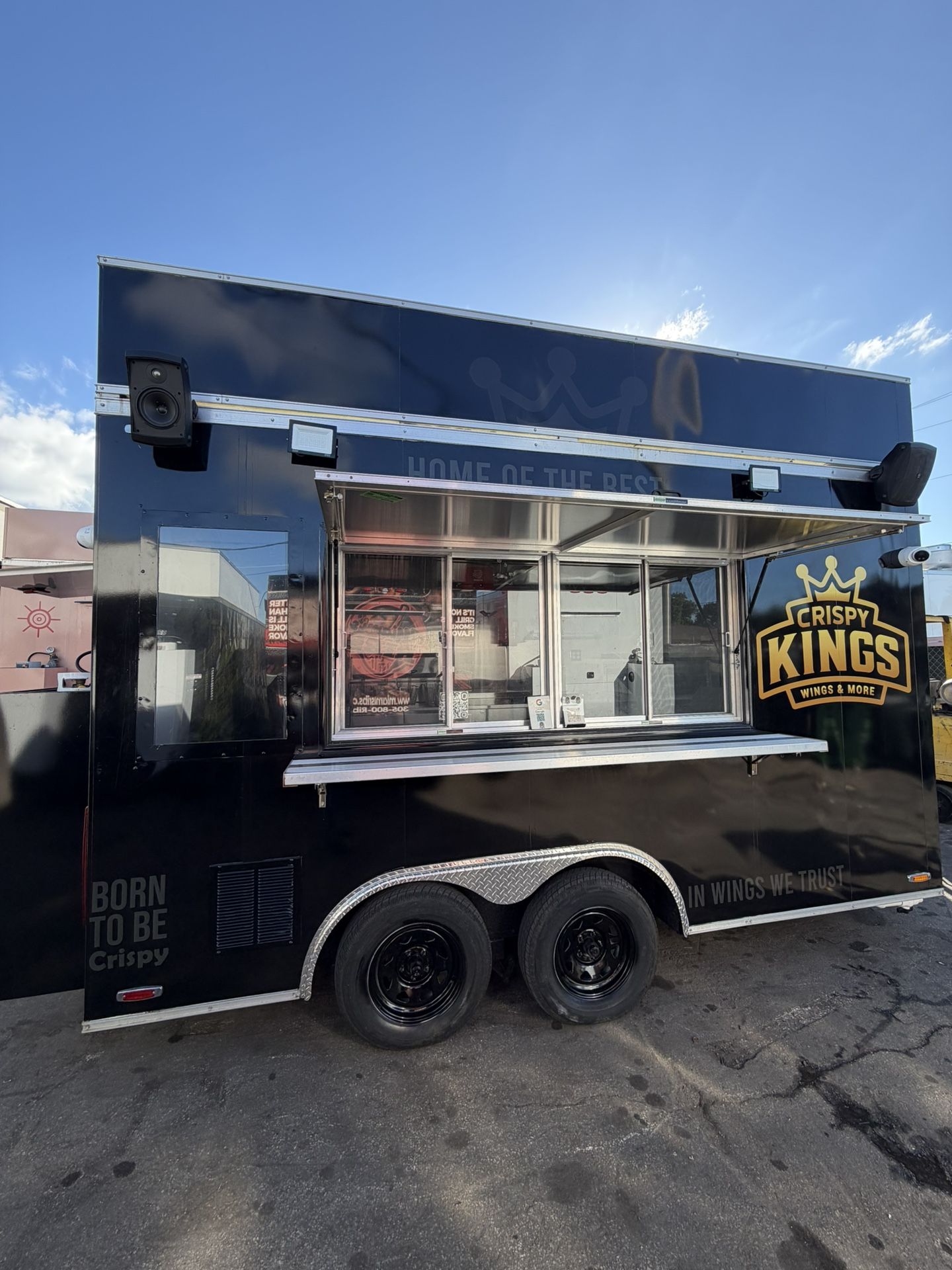 Chicken Wings Food Trailer