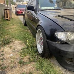 2002 BMW 325i