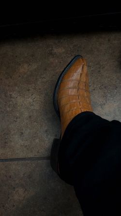 Tan Crocodile Embossed Western Boot