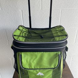 Cooler tote on wheels