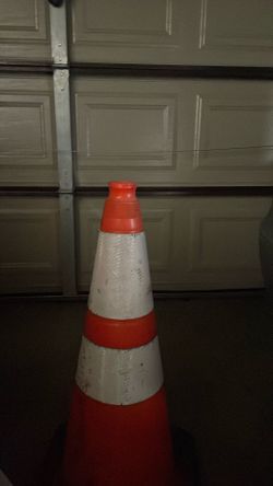 Road Cone/pylon