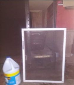 Small Window screen