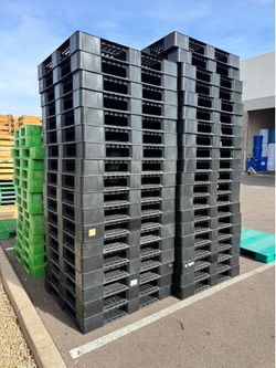 Plastic Pallets