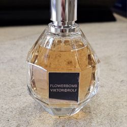 Flowerbomb Viktor&Rolf Perfume 