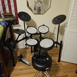 Roland V Drum Set