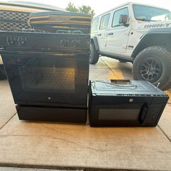 GE gas range and microwave