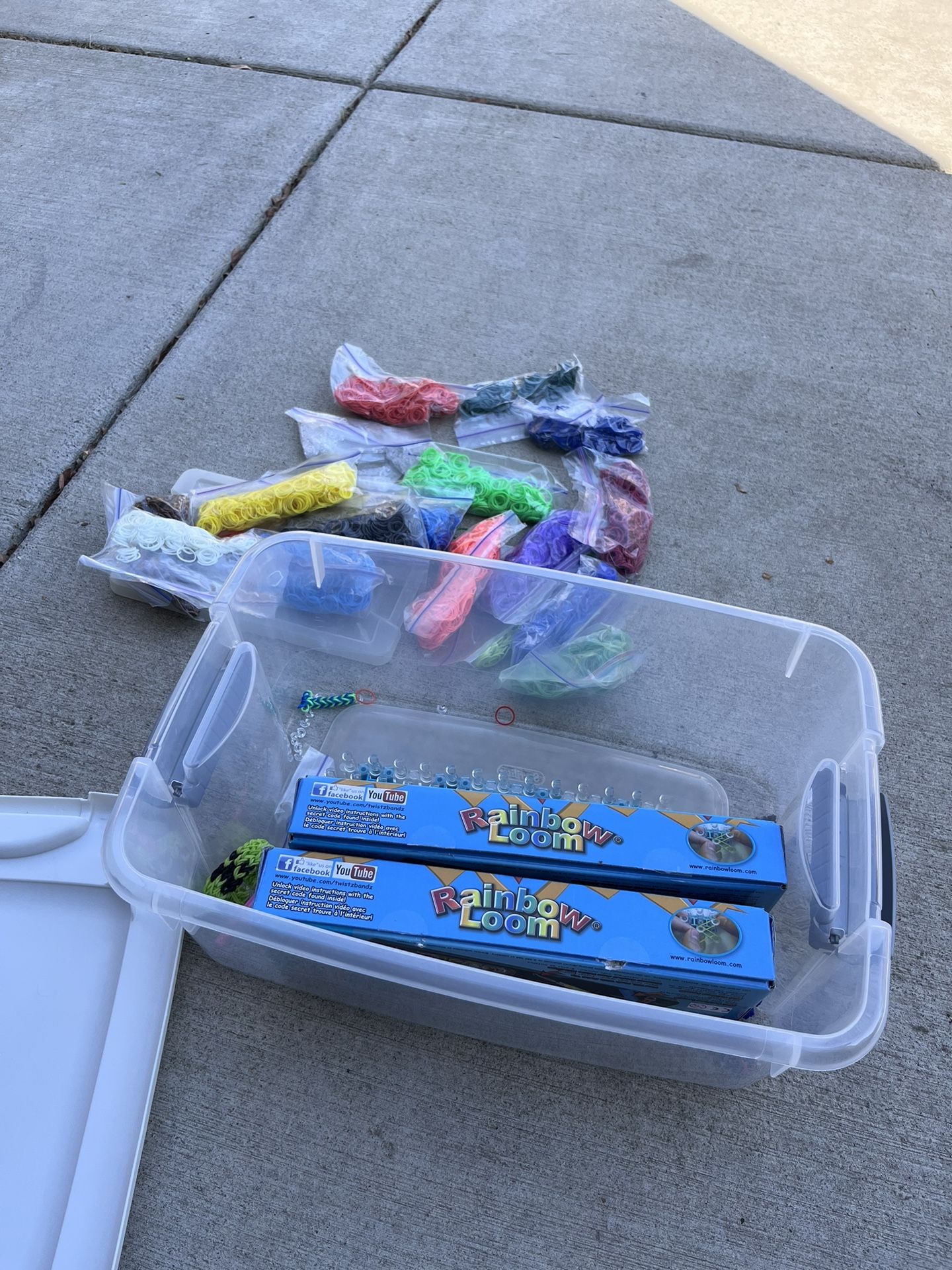 Rainbow Loom Kits And Accessories